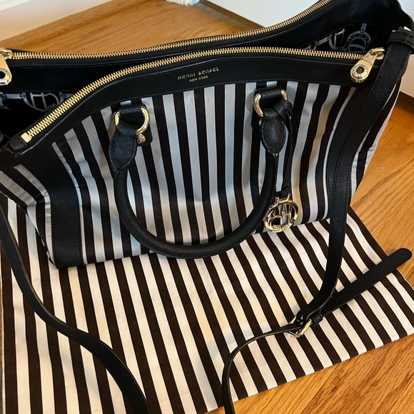 Henri Bendel Miss Bendel Striped Caryall Bag - Picture 11 of 14